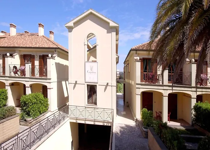 Tatil Evi Base Near Marco Simone Roma